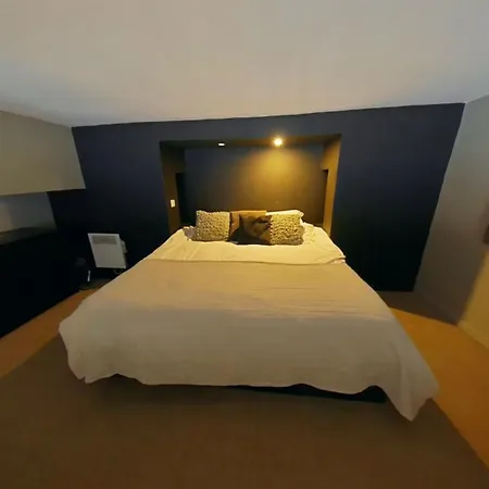 Studio 42, * Carcassonne